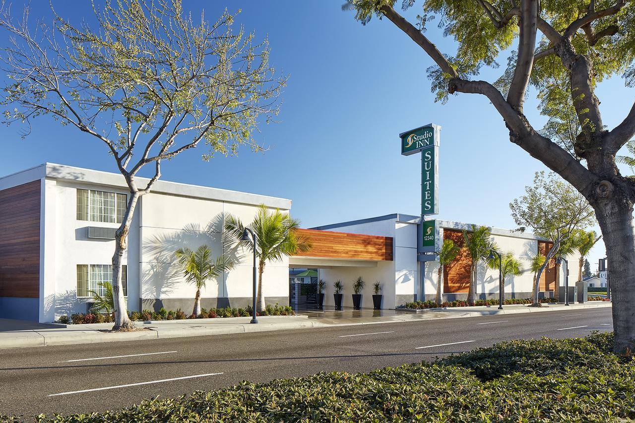 Studio Inn & Suites At Promenade Downey Eksteriør billede